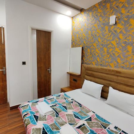 Hotel 4S Niwas - 100 Meters From Golden Temple Amritsar Exterior foto