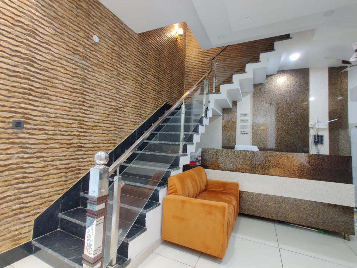 Hotel 4S Niwas - 100 Meters From Golden Temple Amritsar Exterior foto